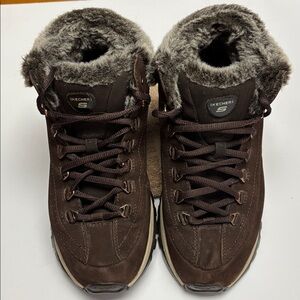 Skechers Women's Dark Brown Winter Boots